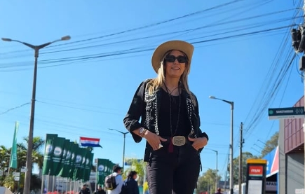 Sanie anunció que donará los regalos de su baby shower