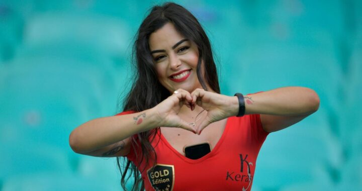 Larissa Riquelme regresa a los corsos y promete sorprender