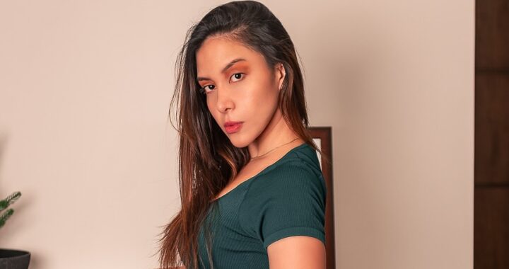 Isabel Aquino le pone ritmo tropical a un clásico colombiano