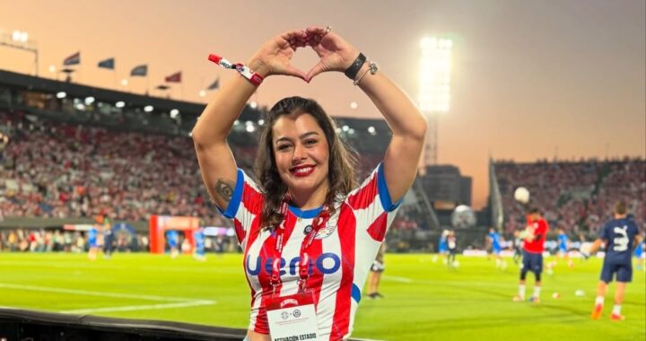 Lari Riquelme no perdona: «Me ningunearon, pero sigo de pie»