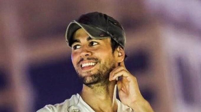 Cumple 50, pero parece de 25: El secreto de Enrique Iglesias