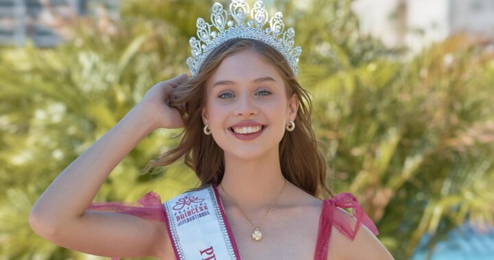 ¡Orgullo santaniano! Ana Claudia Velázquez logra corona internacional